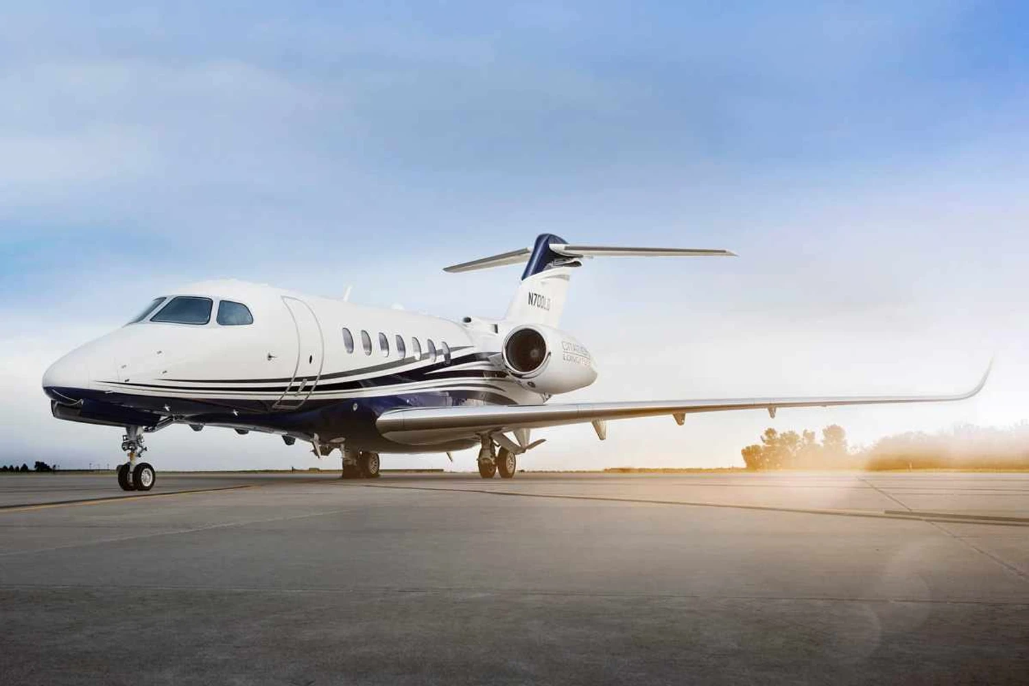 TAM traz ao Brasil o Longitude, maior jato executivo da Cessna