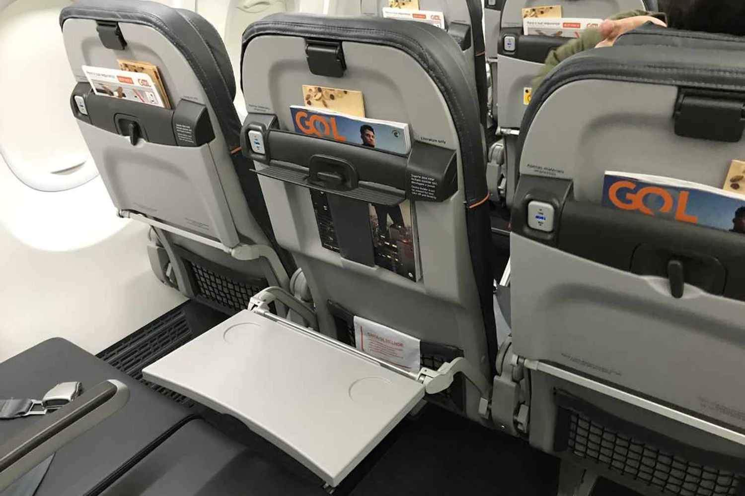 Cabine do Boeing 737 (Thiago Vinholes)