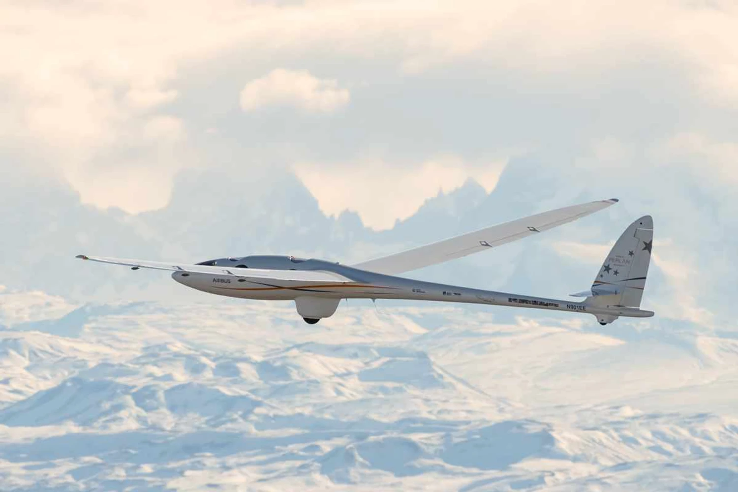 Parece uma nave espacial, mas nem motor ele tem... (Airbus)
