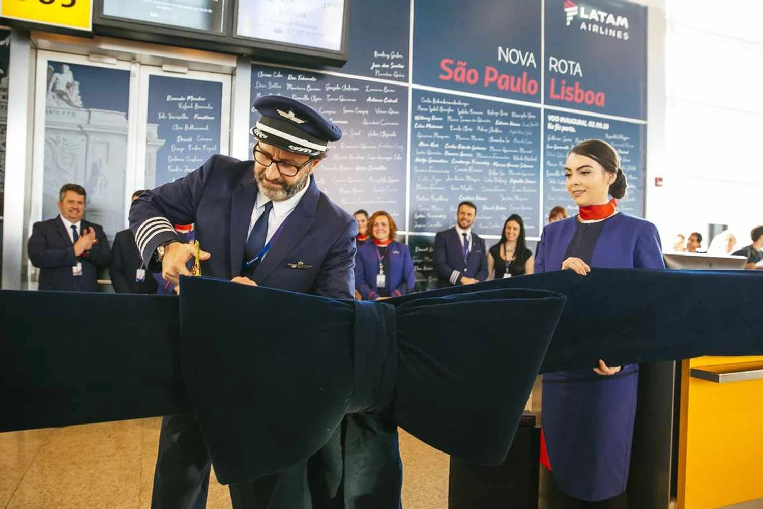 Latam comemora nova rota internacional (Caue Diniz)
