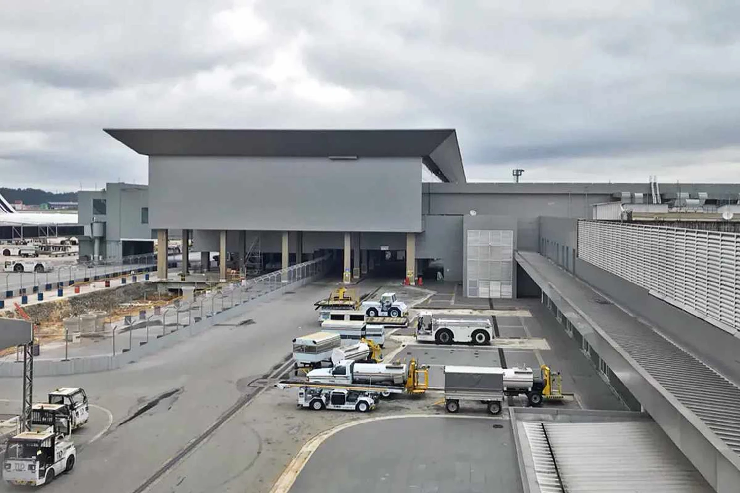 Área onde estão sendo ampliados os portões de embarque do Terminal 3  (AlphaRomeo)