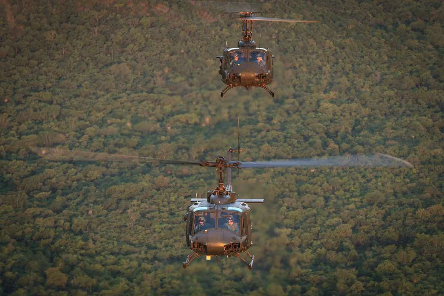 H-1_IroquoisFAB_06