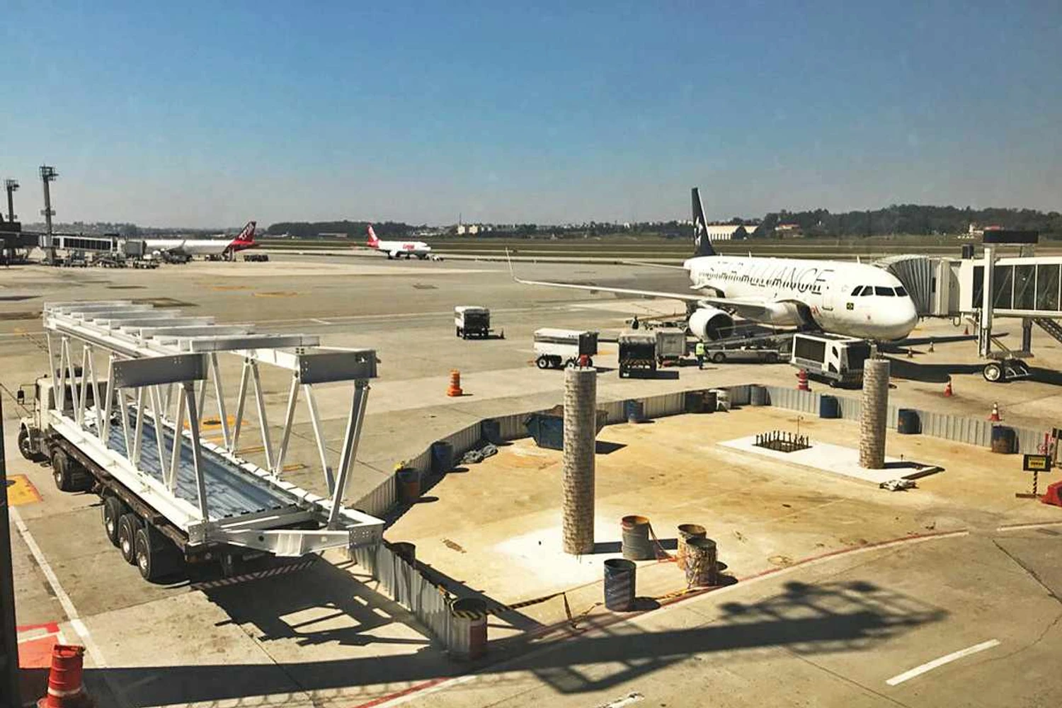 Serão quatro novas pontes no antigo Terminal 1 (AlphaRomeo)