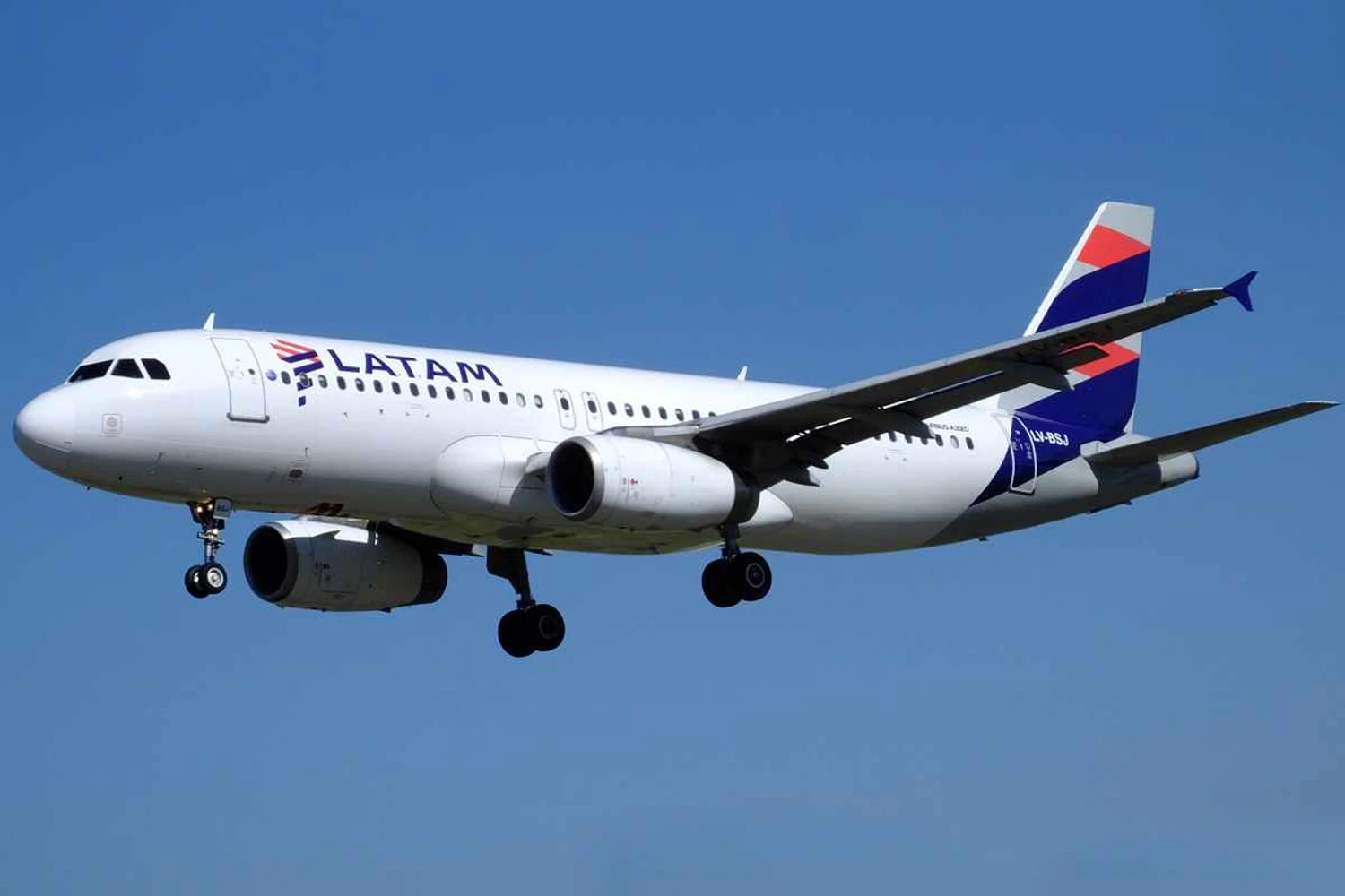 LATAM anuncia voo direto entre São Paulo e Ushuaia para o inverno de 2026