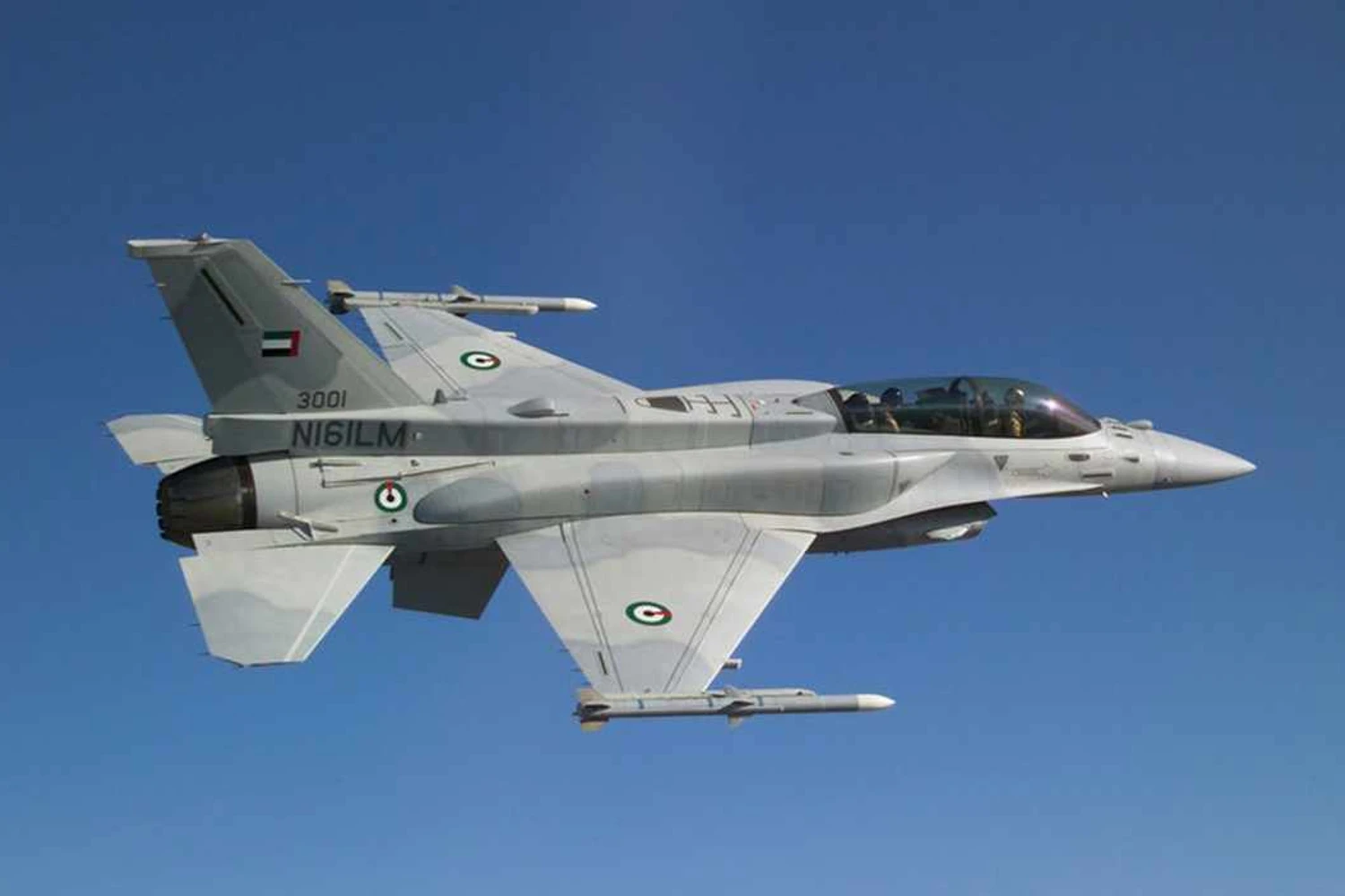 A principal característica do F-16V são os tanques de combustível adicionados na fuselagem (Lockheed MArtin)
