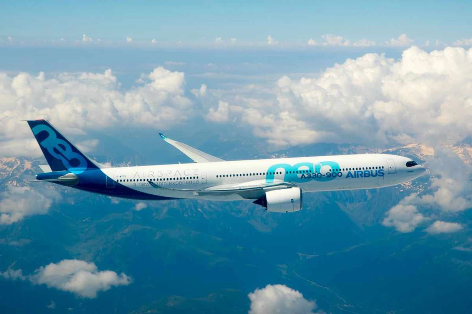 A versão -900 do A330 pode voar por 13.334 km sem escalas (Airbus)