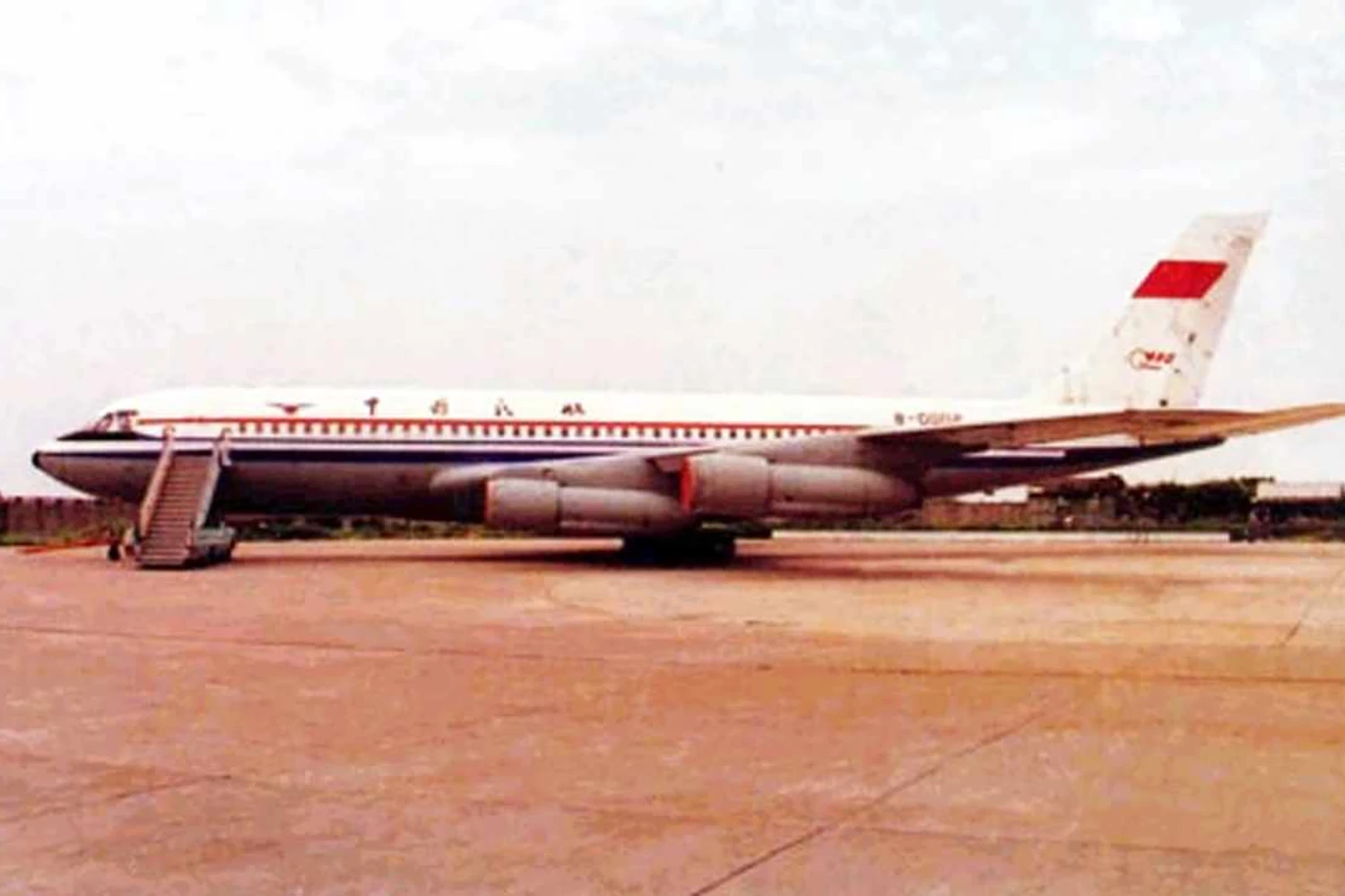 O Y-10 foi desenvolvido