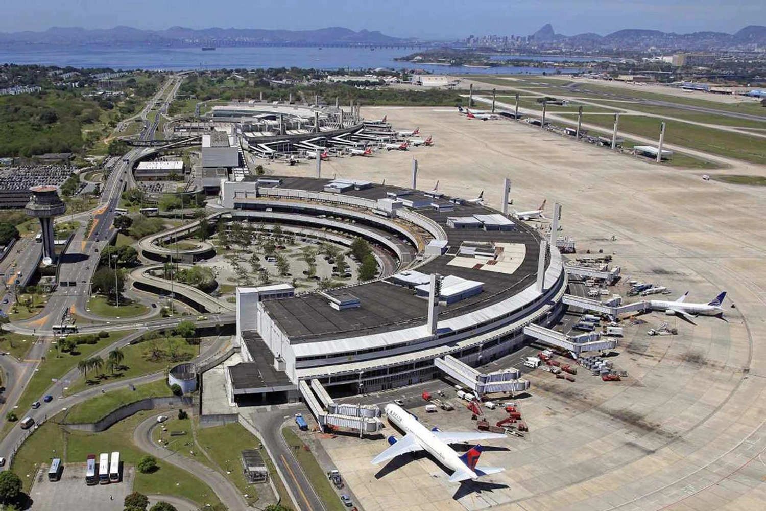 Galeao Airport: Avianca left the Rio's airport in this month