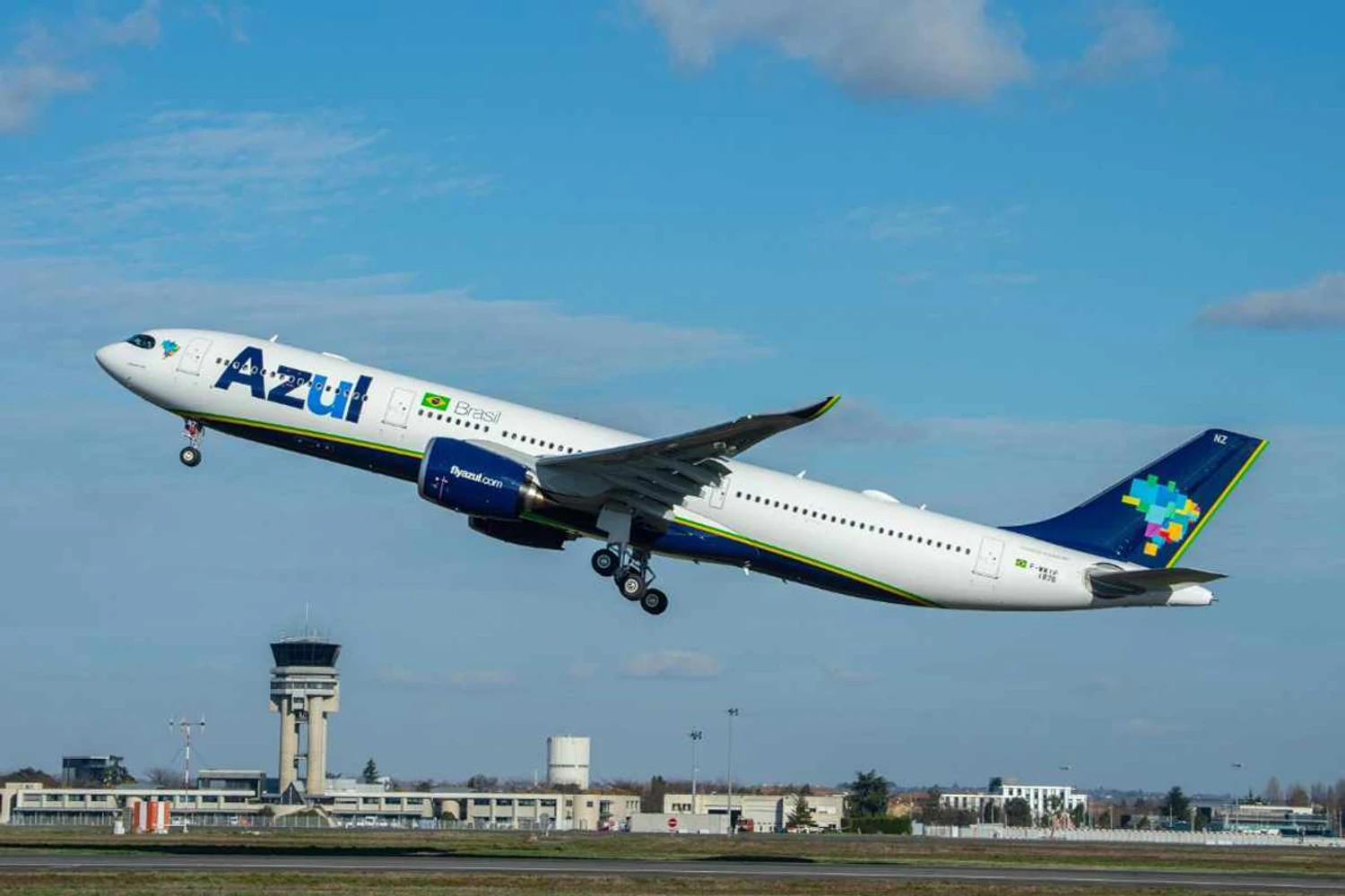 Estreia da Azul em Nova York deve ficar para 2021