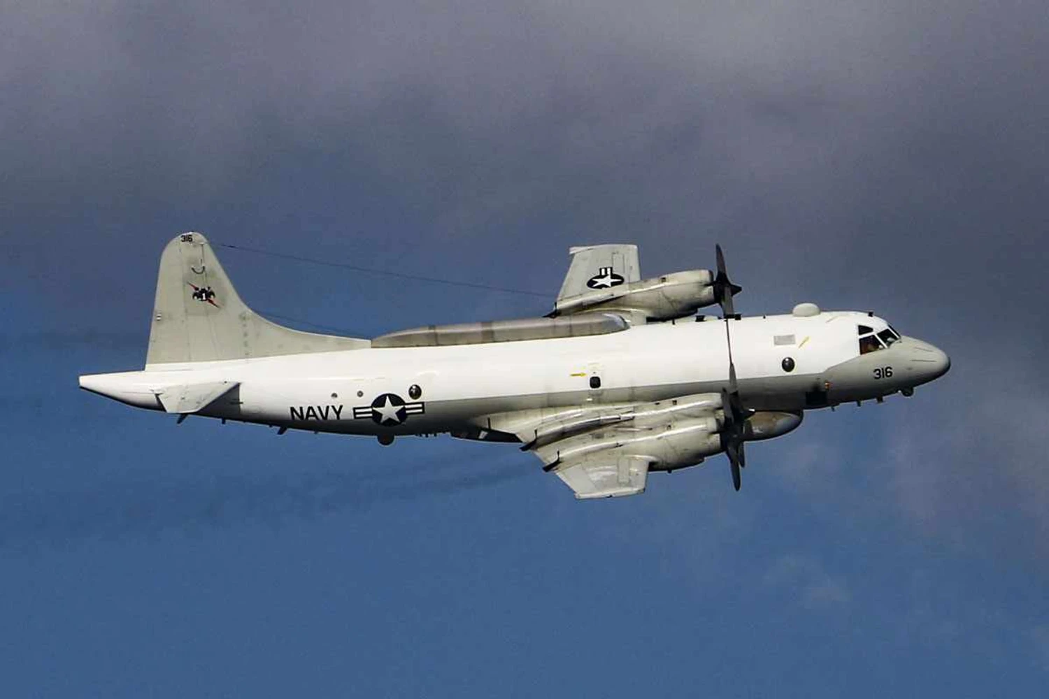 O EP-3B, versão de reconhecimento do turbo-hélice Electra
