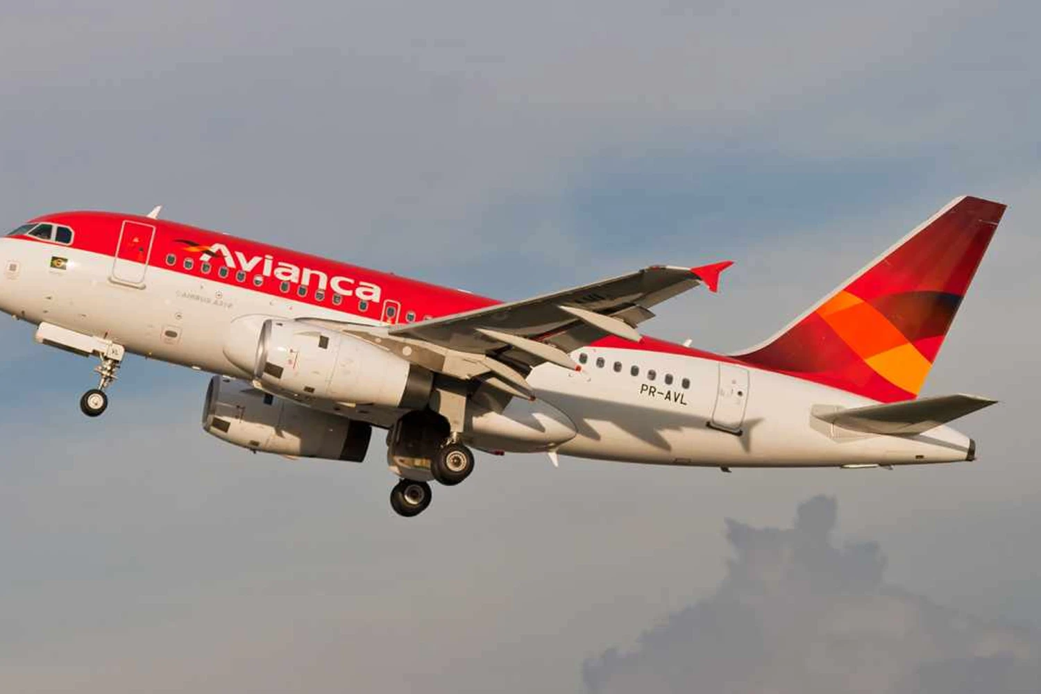 Um dos A318 que voaram na Avianca Brasil
