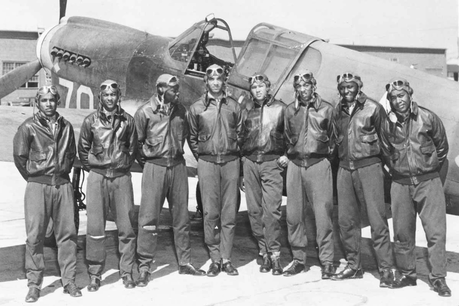Pilotos do "Tuskegee Airmen" durante a Segunda Guerra (USAF)