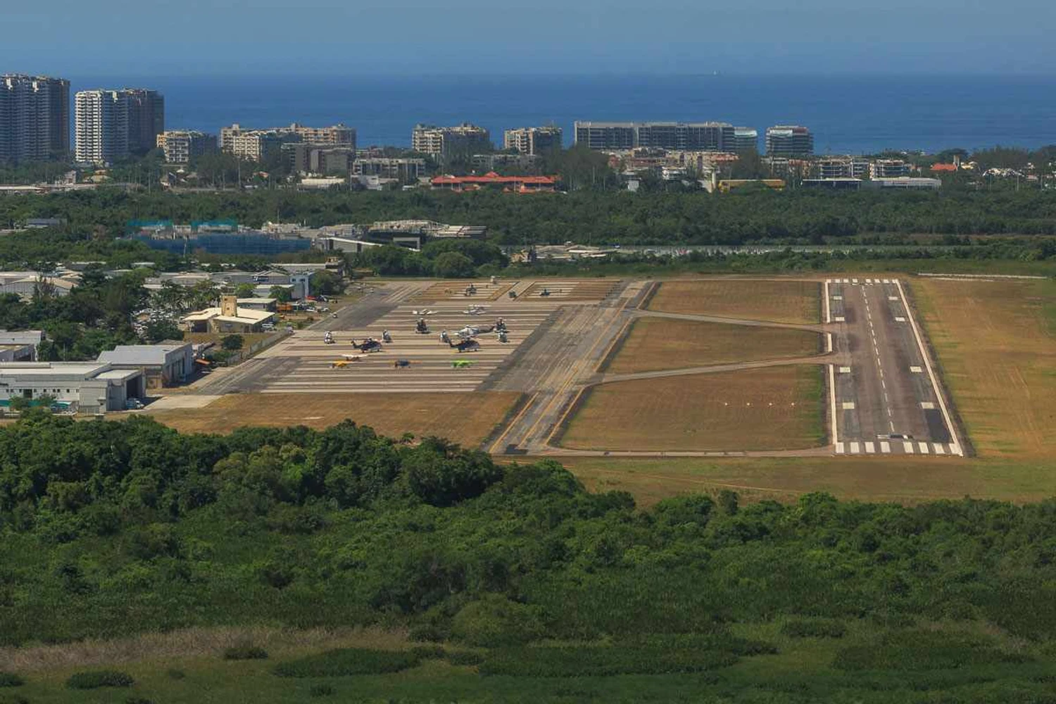 Aeroporto de Jacarepaguá, no Rio de Janeiro (Diego Baravelli)