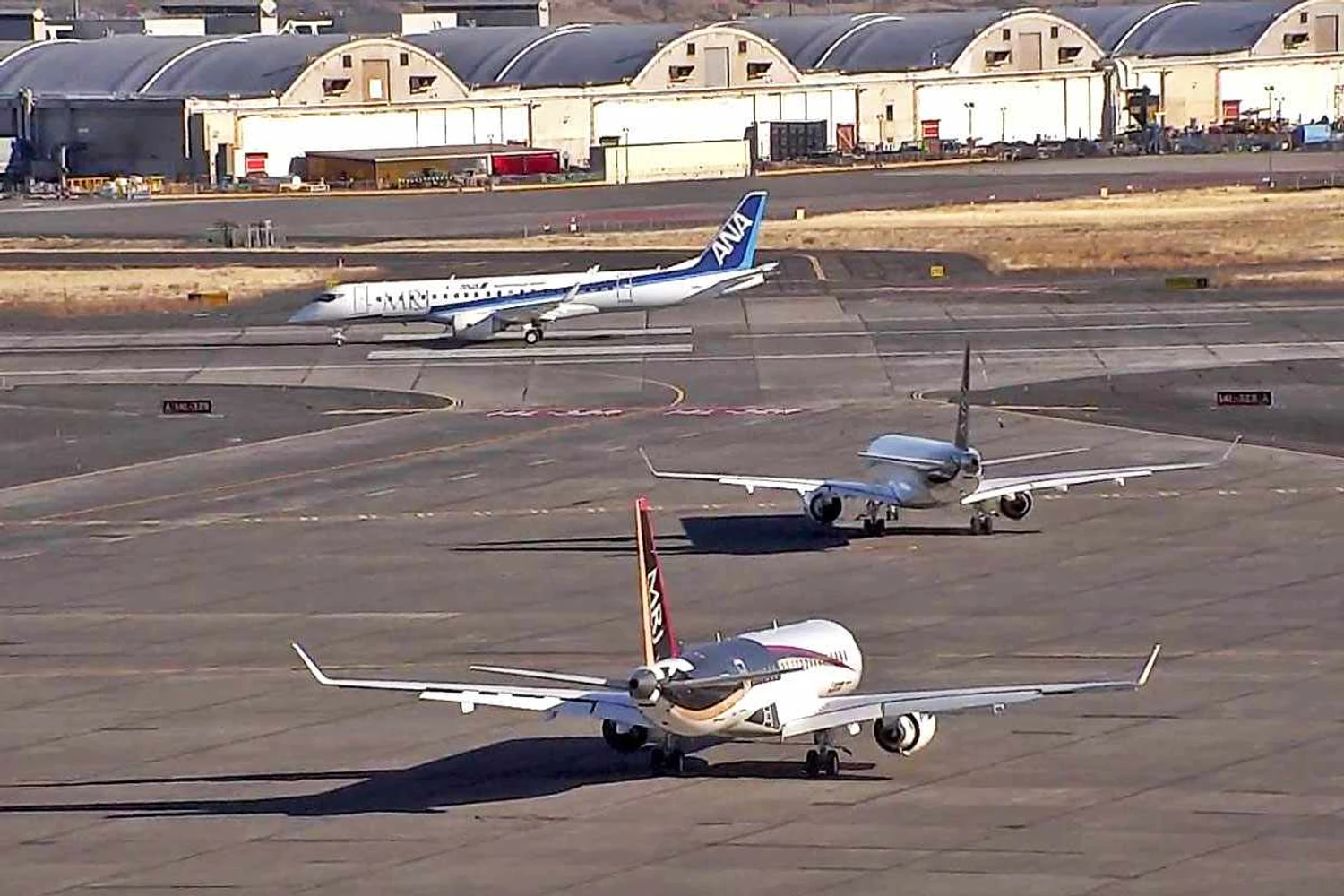 Três protótipos do M90, antigo MRJ90: certificação é esperada para 2020 (MA)