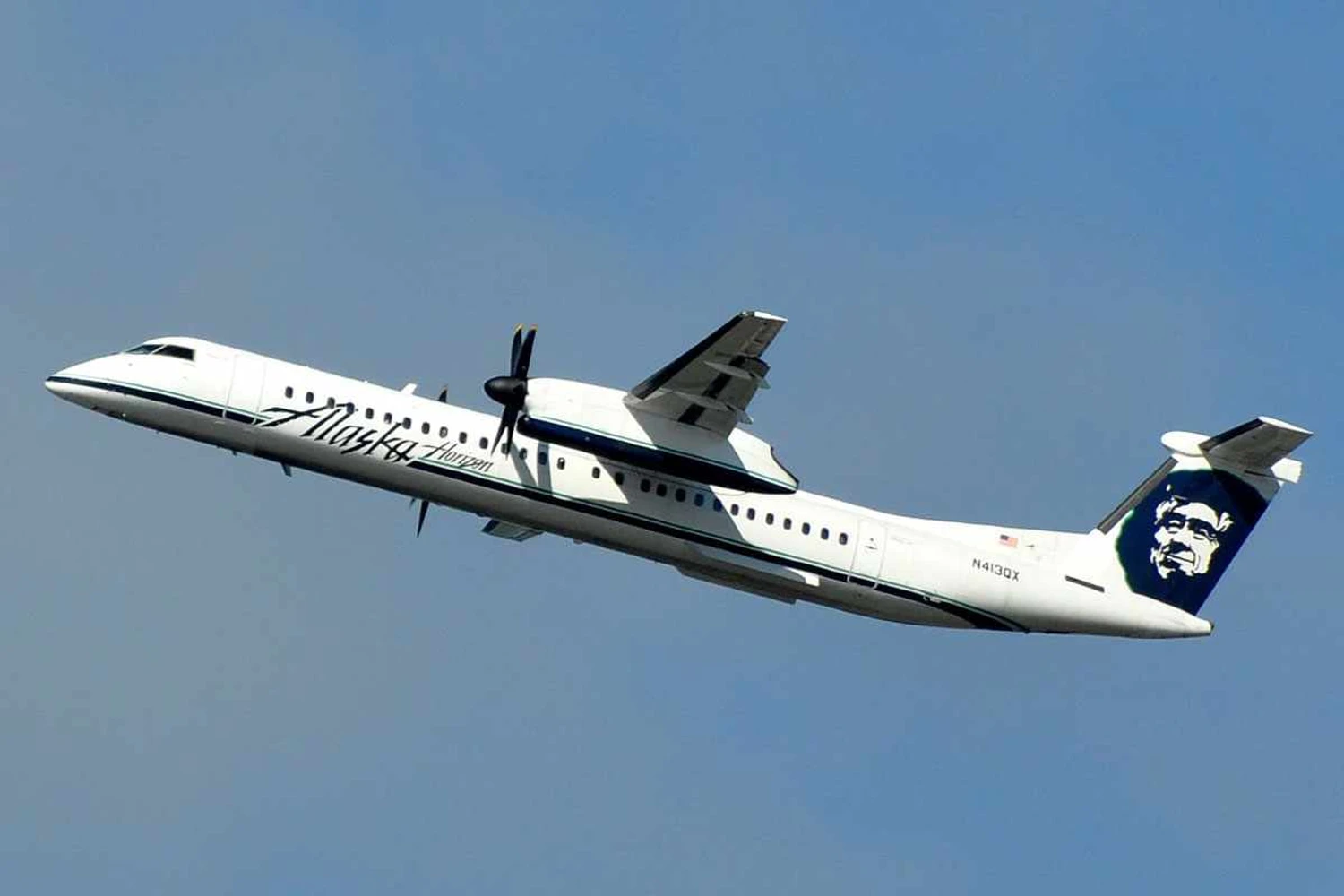 Subsidiária da Alaska Airlines, a Horizon Air é uma das poucas companhias que utilizam turbo-hélices nos EUA (Eric Salard)