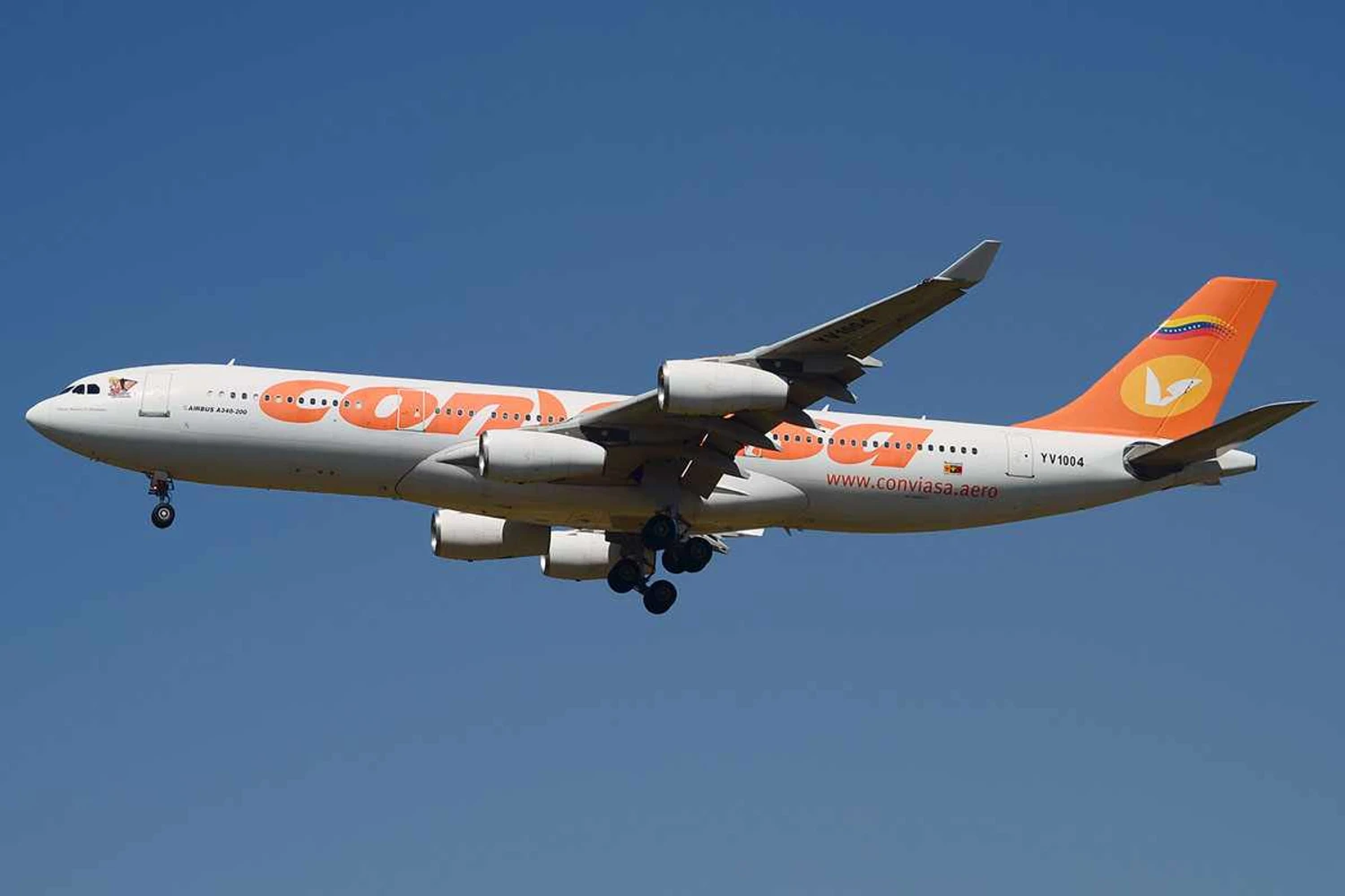 Conviasa's only A340-200 has been out of service for a long time (Alex Barbosa)
