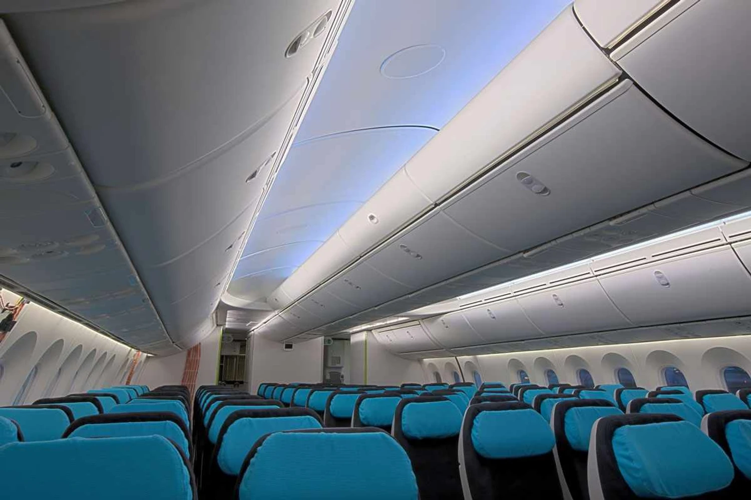 Interior do primeiro 787: voo mais agradável (Boeing)