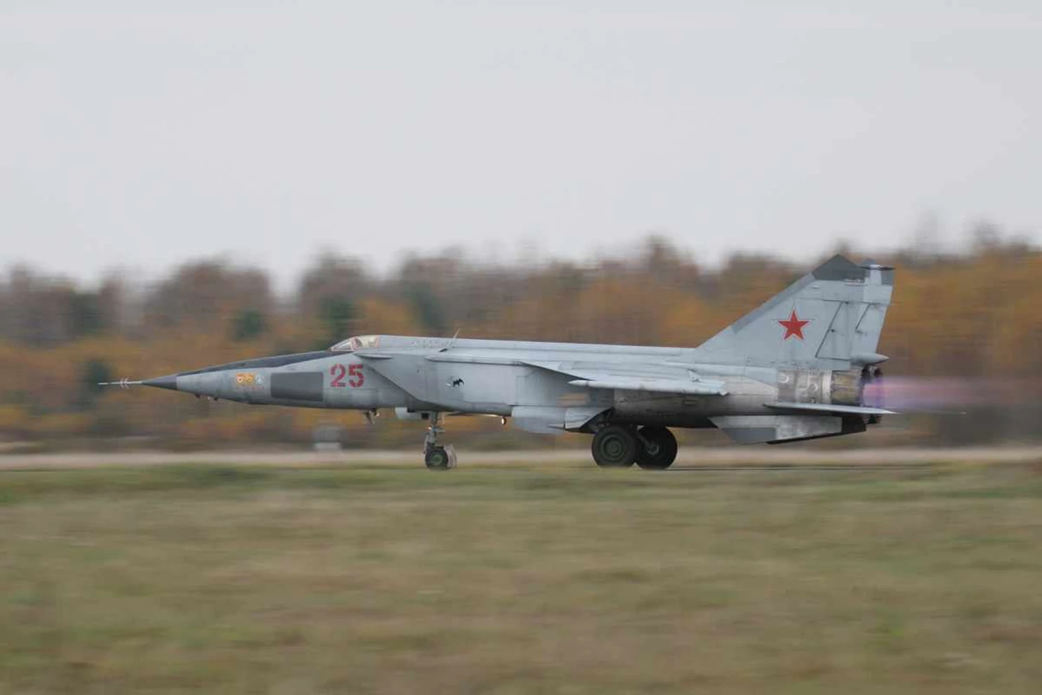 More advanced, the MiG-25 put the Tu-128 in the background (MiG)