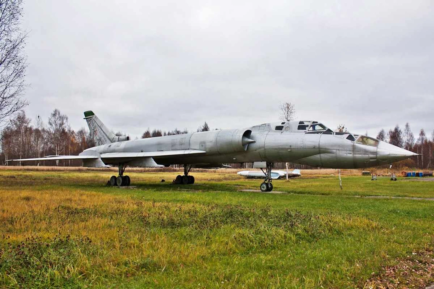 The Tu-128UT training version with a third nose seat (Alexey-Vlasov/Wikimedia)