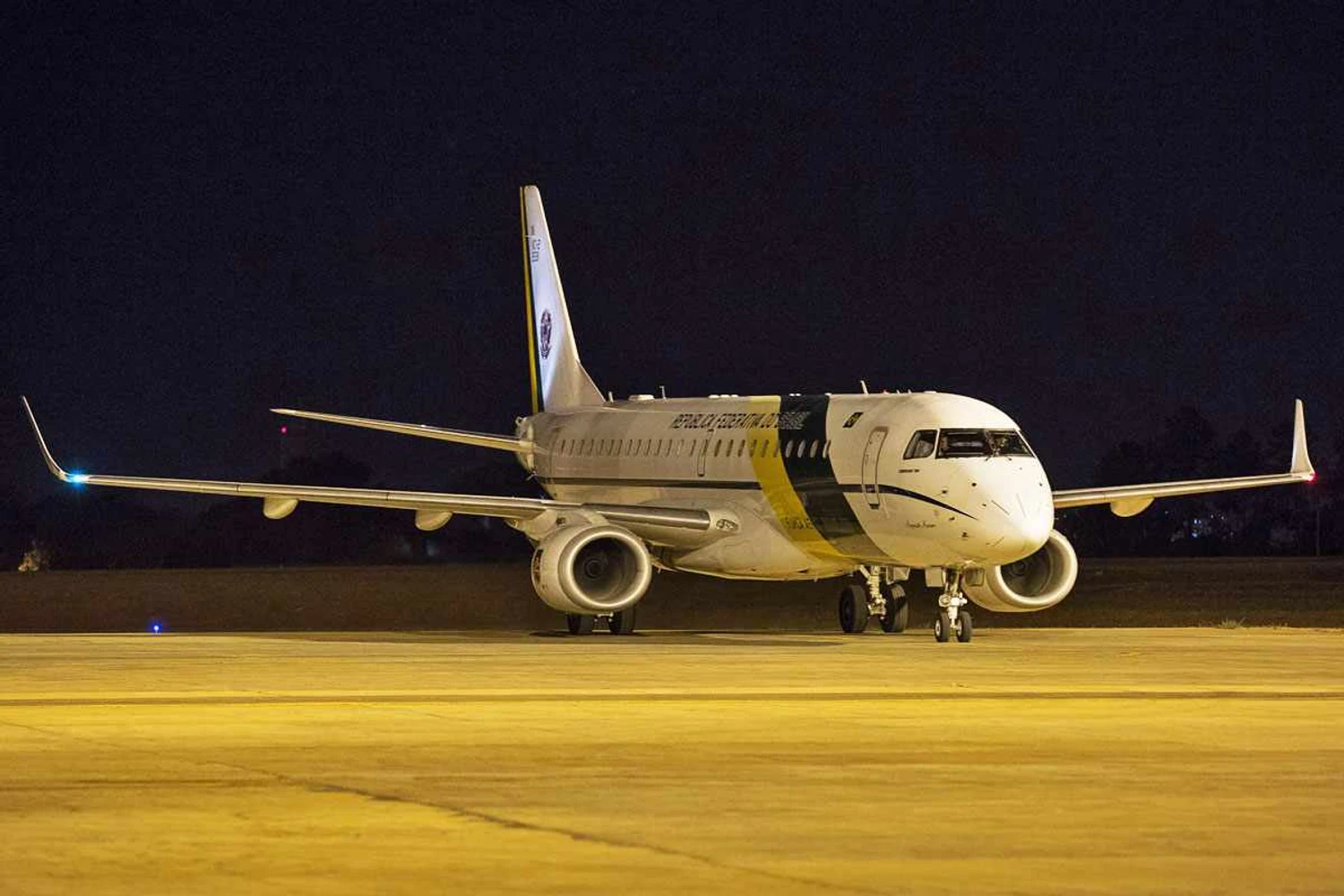 Aviões presidenciais decolam nesta quarta-feira para buscar brasileiros em Wuhan, na China