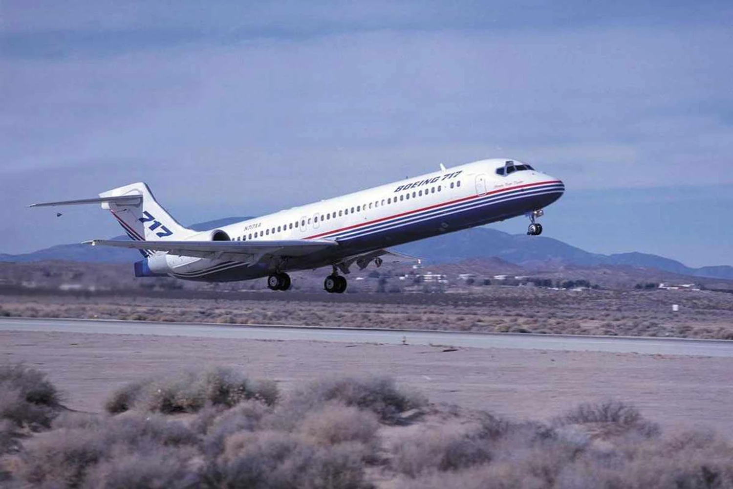 O 717-200, vulgo MD-95: espólio da McDonnell Douglas (Boeing)