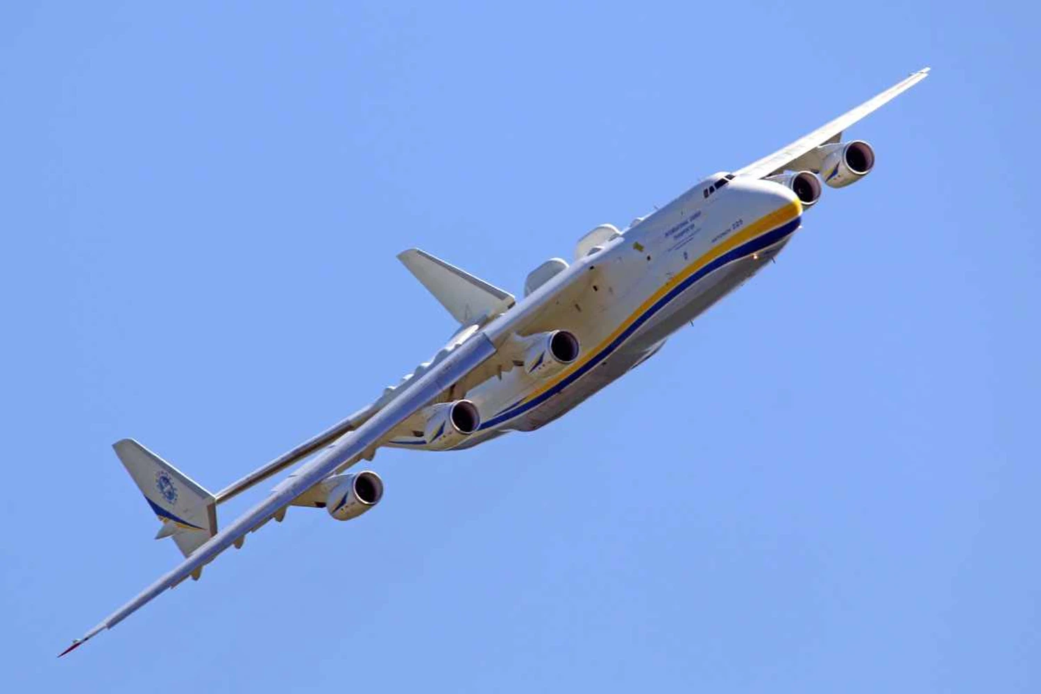 O Antonov An-225: após 18 meses parado, gigante vai participar dos voos de suprimentos médicos (Antonov)