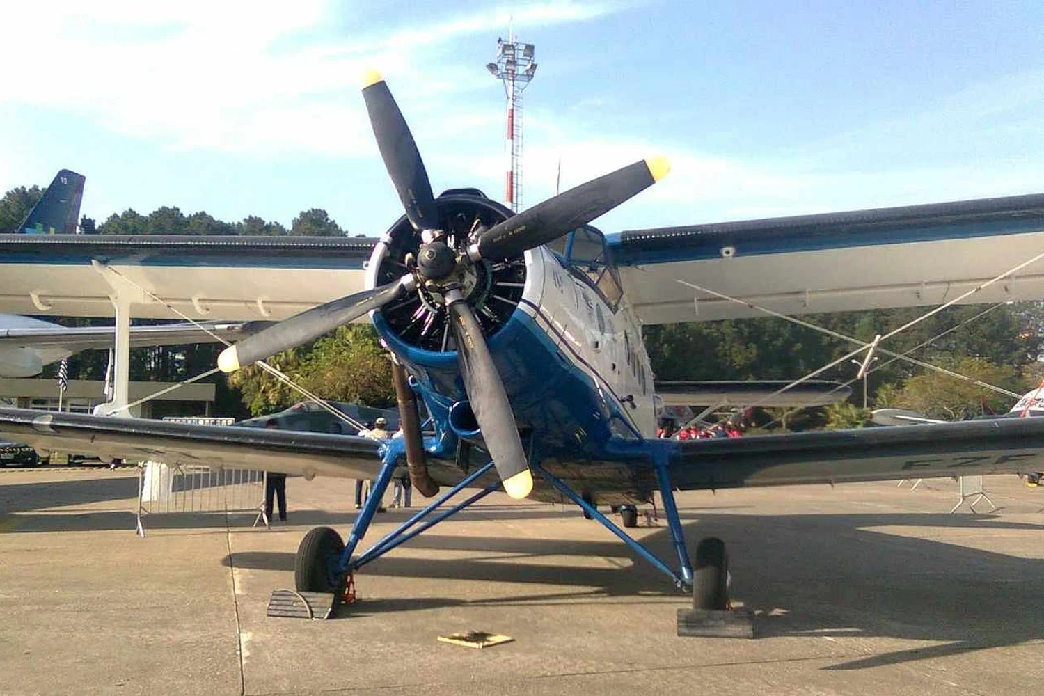 Raro Antonov An-2 está à venda no Brasil por R$ 500 mil