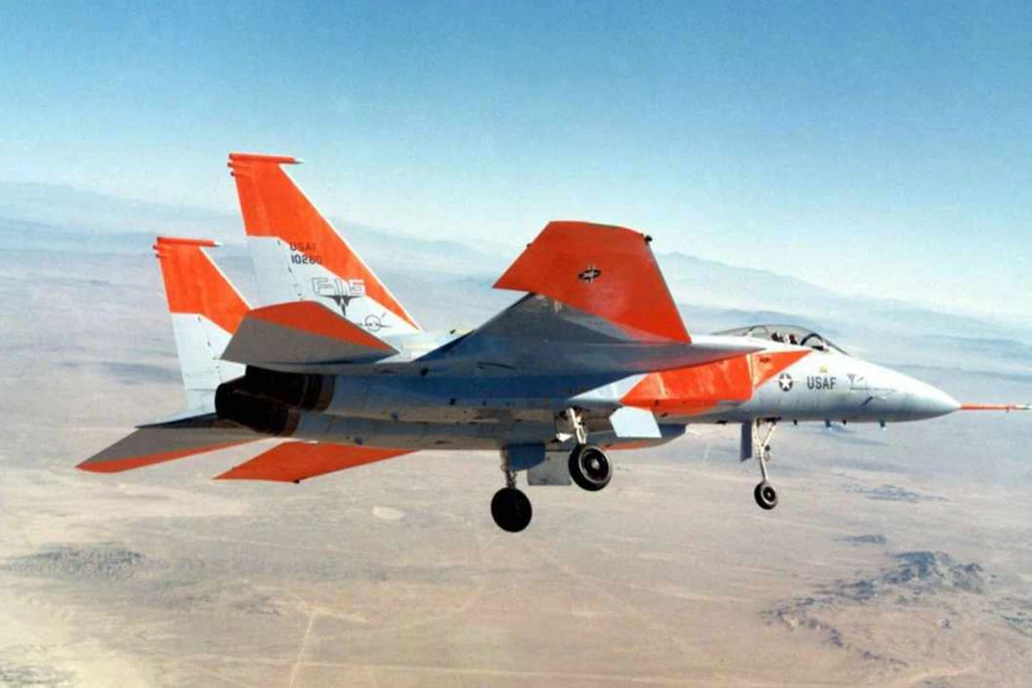 O protótipo do F-15 voou pela primeira vez em 27 de julho de 1972 (USAF)