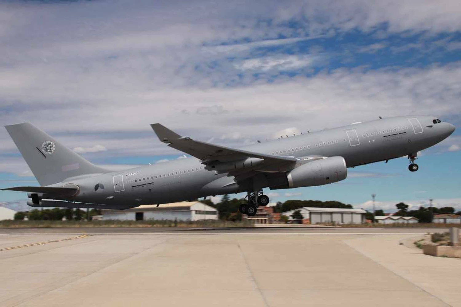 Defesa não consegue verba para compra de jatos A330 anunciados por Bolsonaro