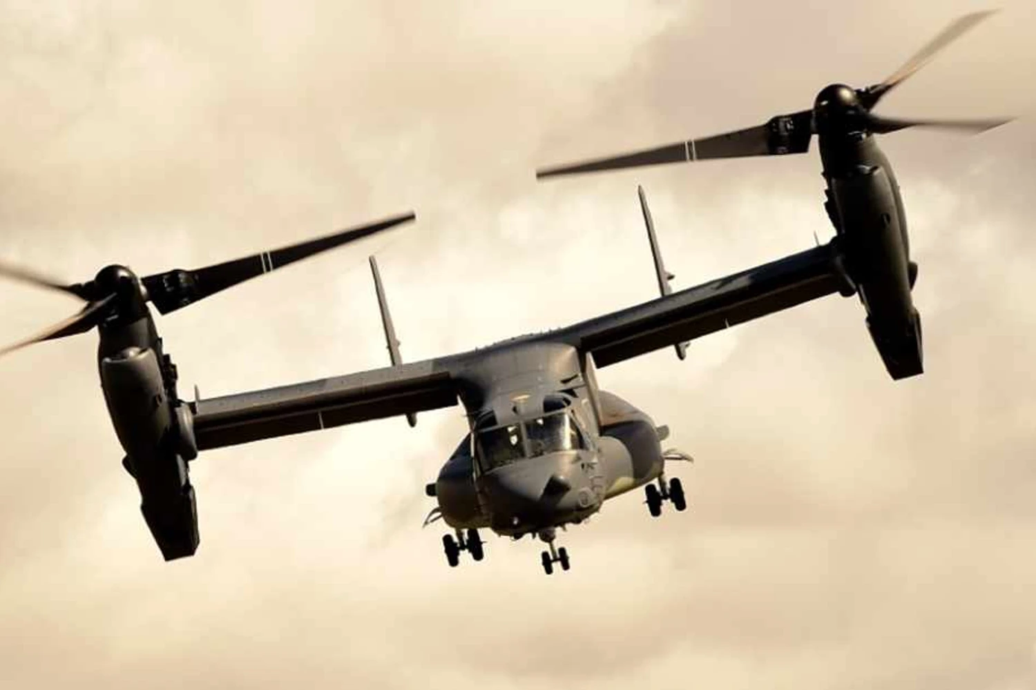 O V-22 Osprey é atualmente a única aeronave tilt-rotor em serviço no mundo (USAF)