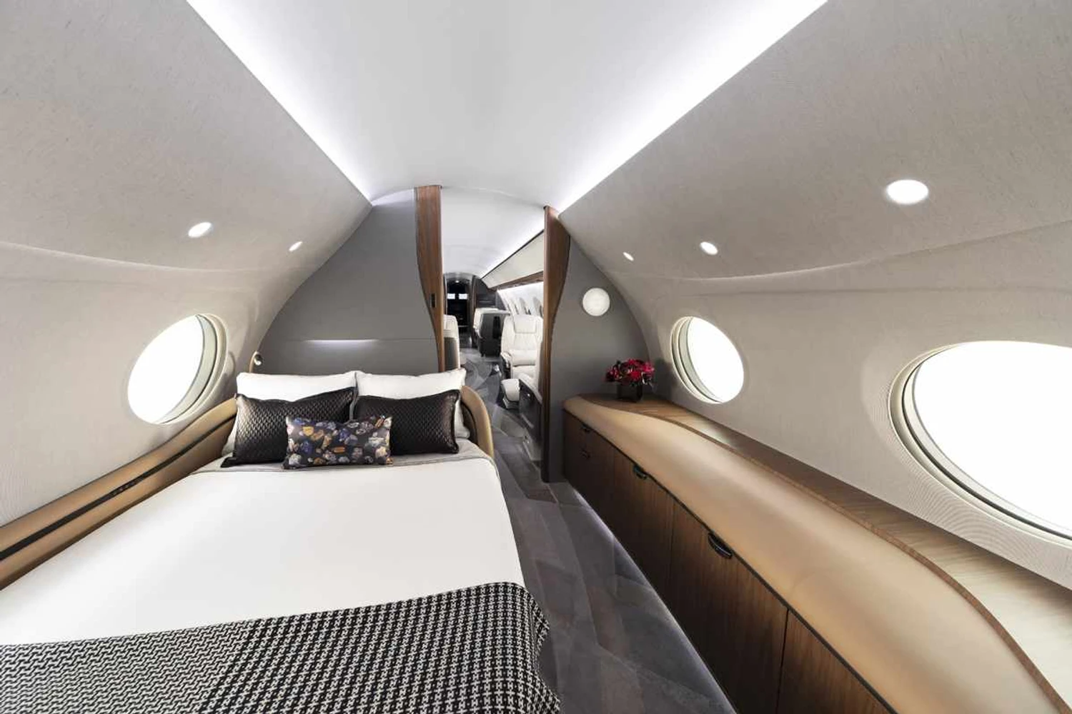 Cabine do G700 com uma suíte; cabine comporta até 10 passageiros em posição "sleep" (Gulfstream)