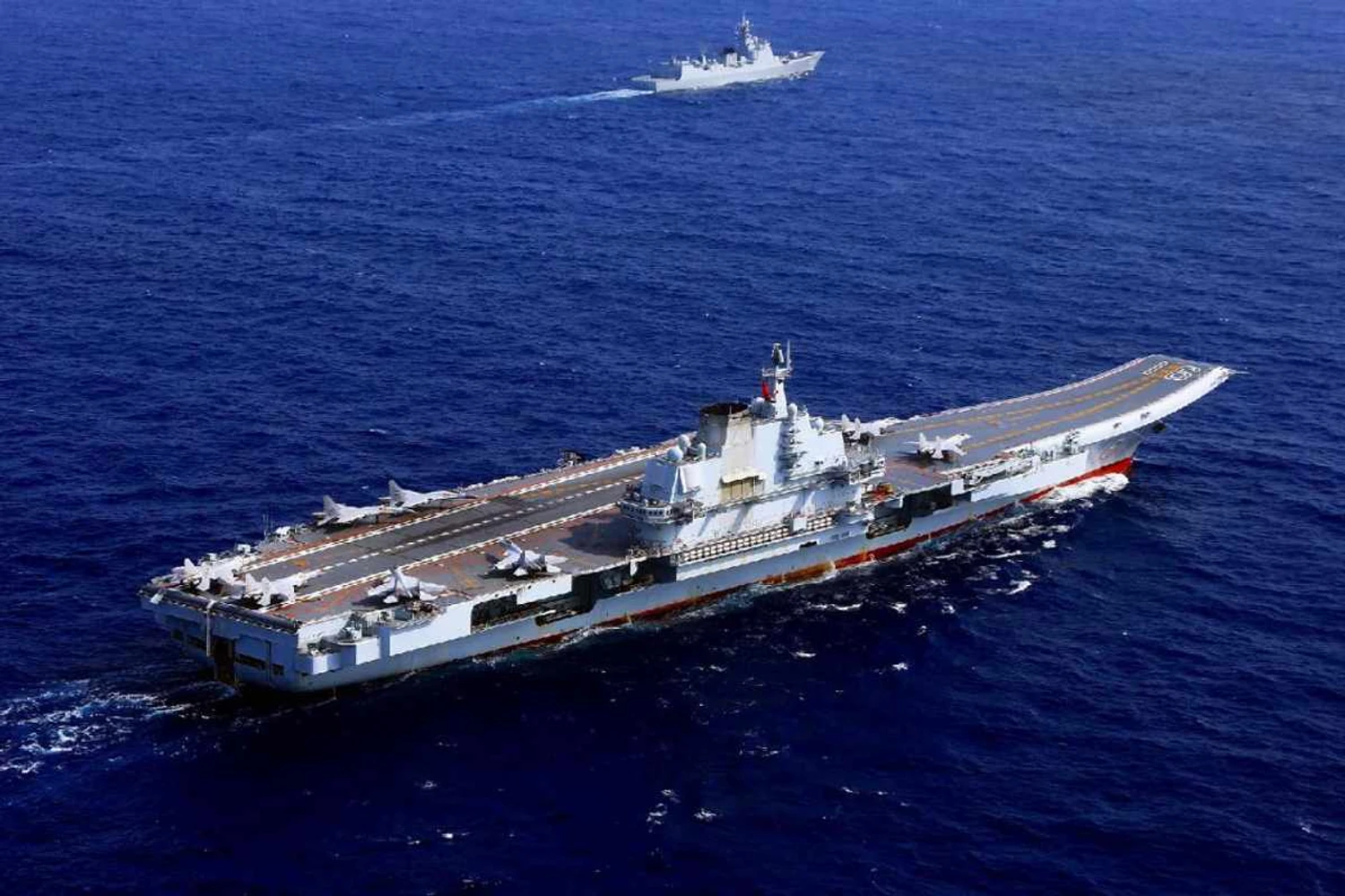 Após controlar surto de Covid-19, China acelera construção de mais dois porta-aviões
