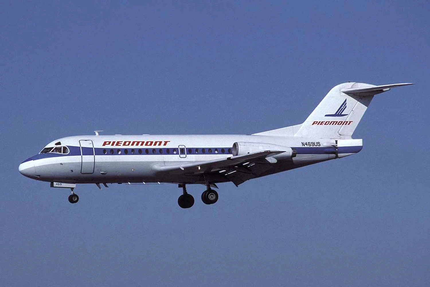 "Avô" do Fokker 100, o F28 Fellowship foi produzido entre 1967 e 1987 (Rolf Wallner)