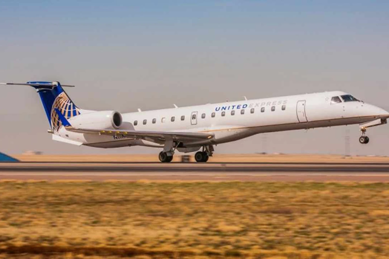 (ExpressJet)
