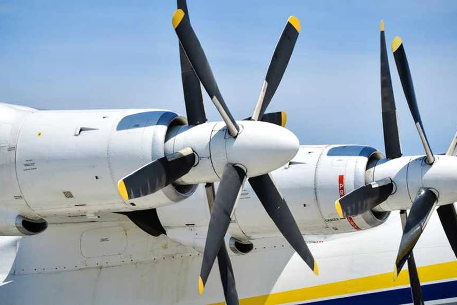 Motores turboélice com hélices contrarrotativas