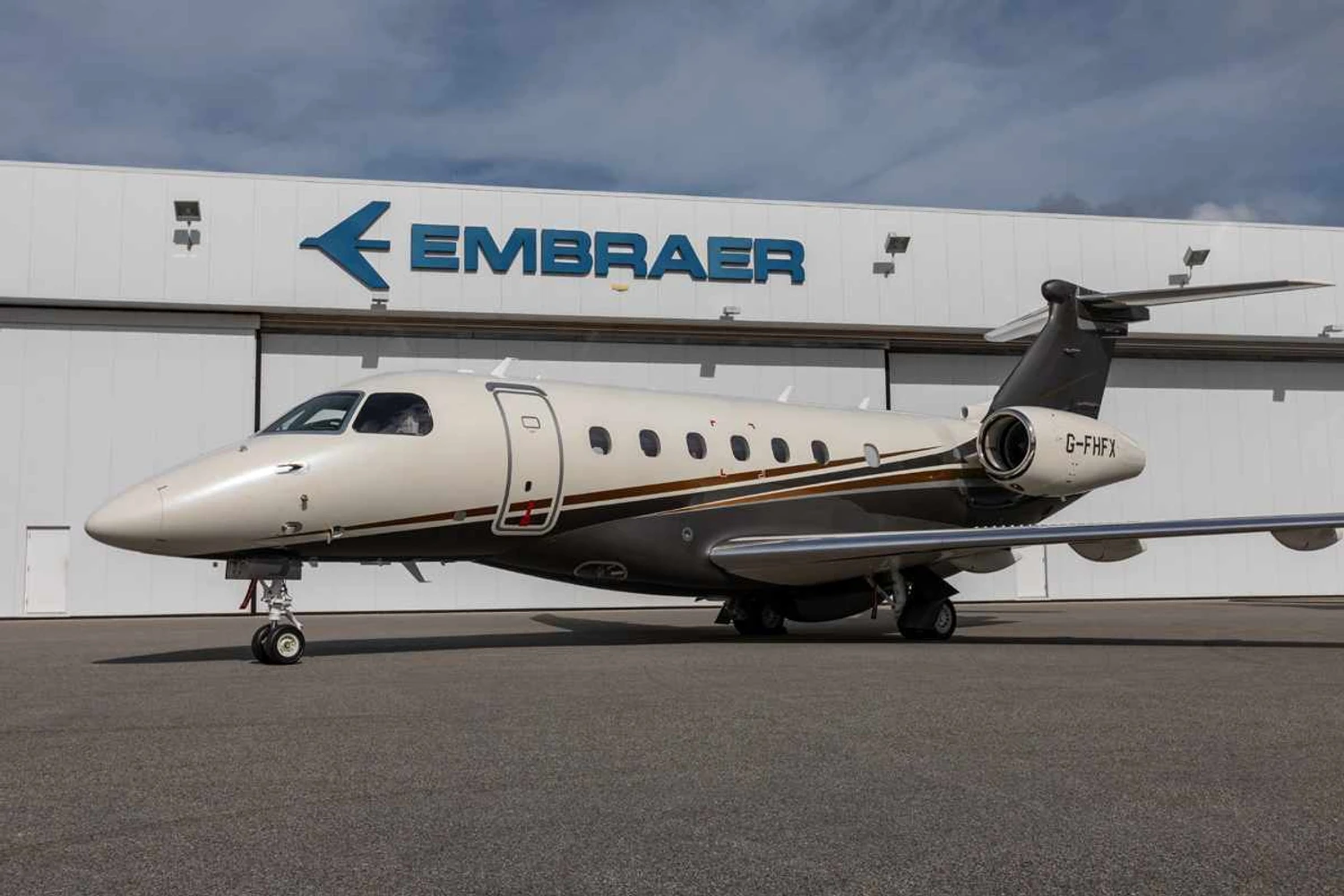 Tradicional cliente da Embraer, Flexjet recebe primeiro Praetor 600