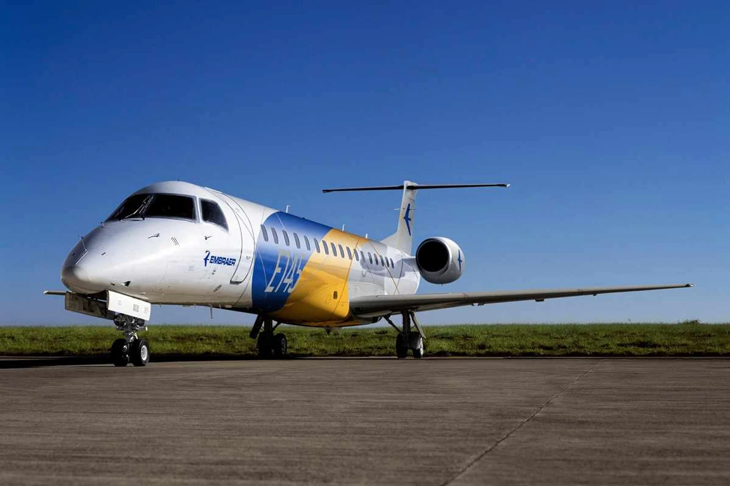 Embraer instala filtros HEPA nos jatos ERJ 145