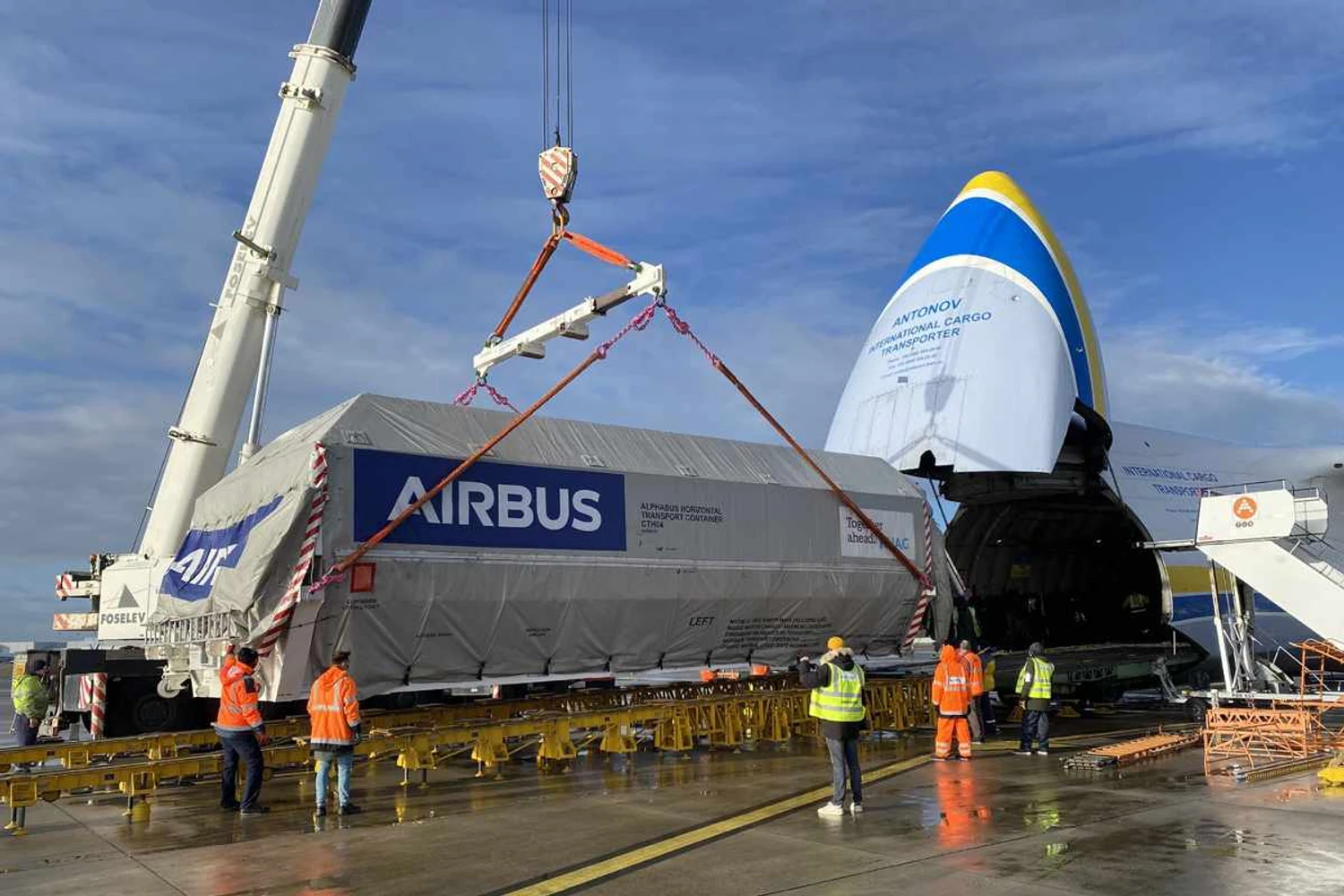 Antonov An-124