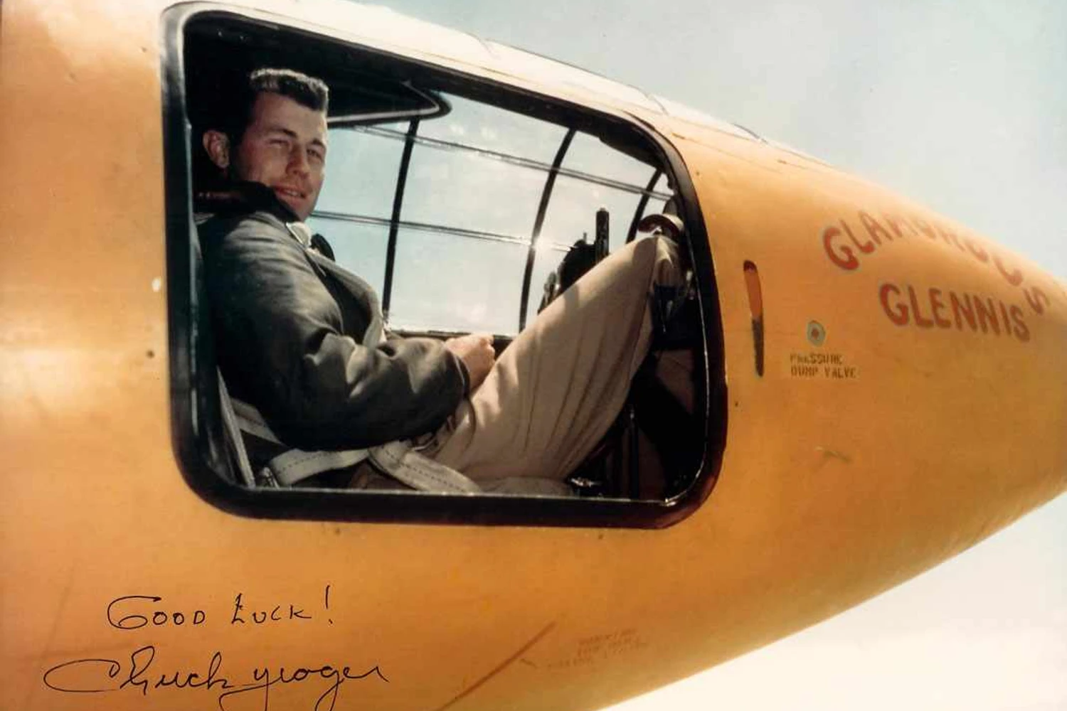 Chuck Yeager, o primeiro ser humano "supersônico" do mundo, morre aos 97 anos