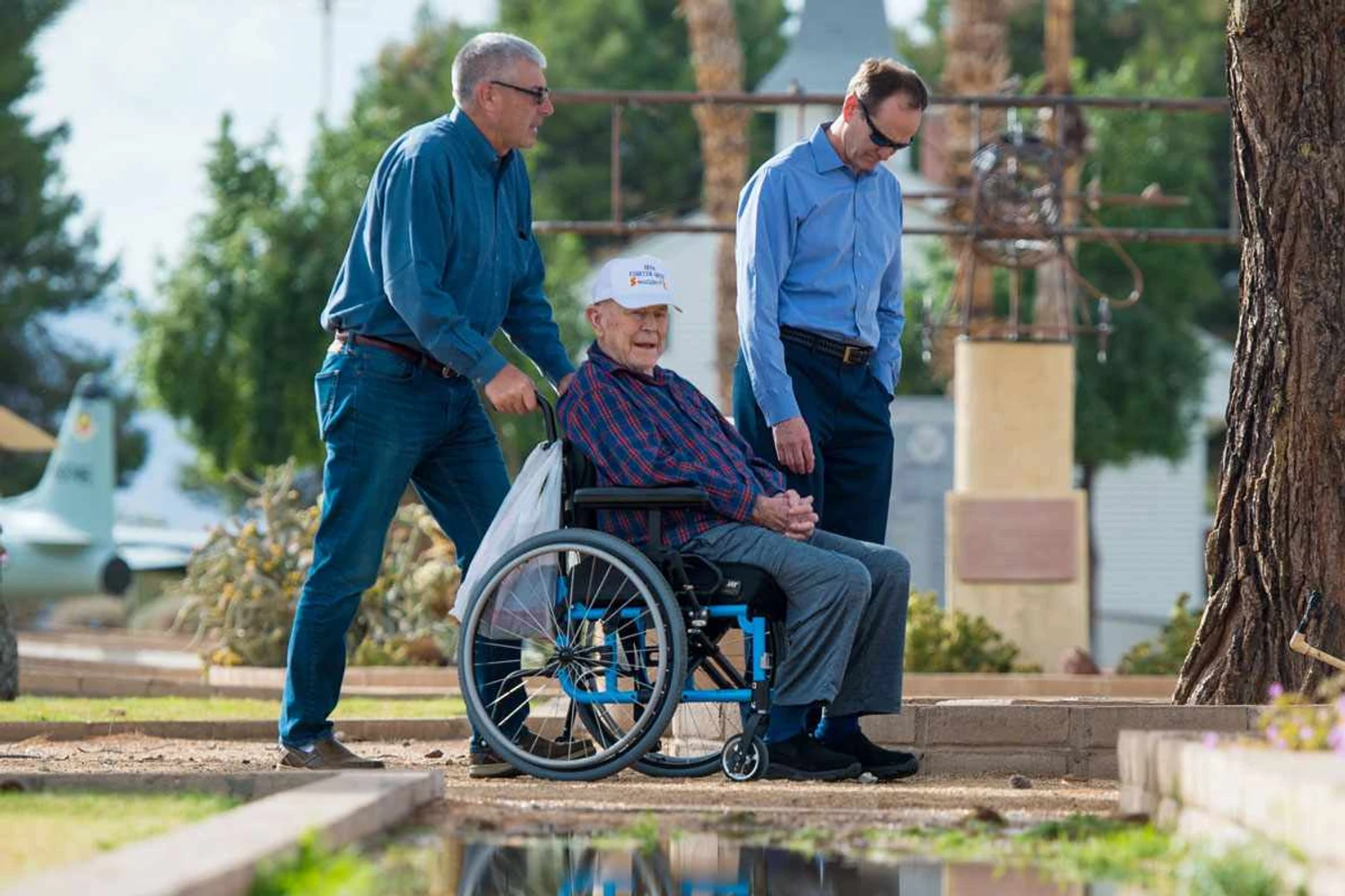 Em 2018, Chuck Yeager foi homenageado pelos 95 anos na base aérea de Luke (USAF)