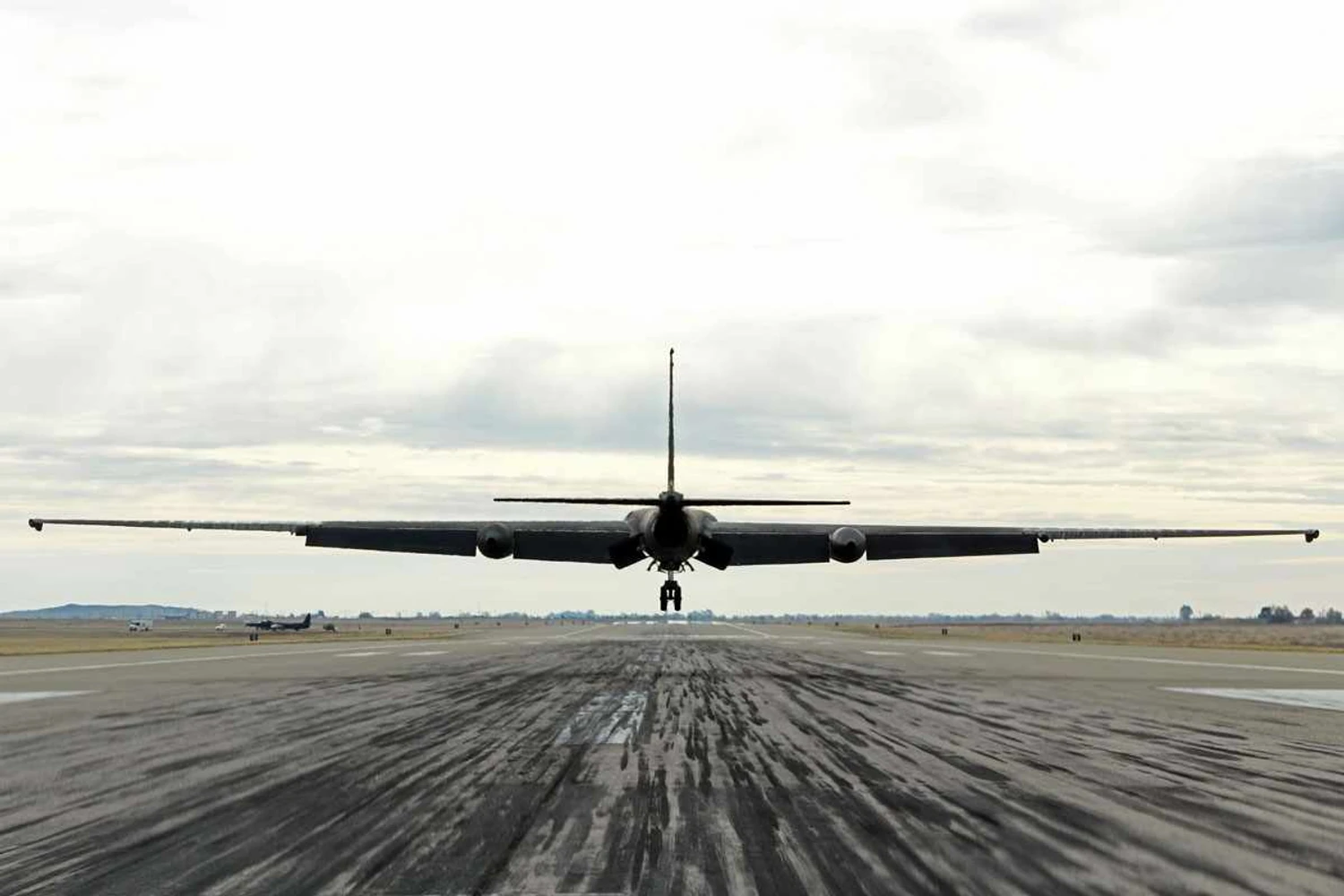 The U-2 takes off from Beale Air Force Base in California (USAF)