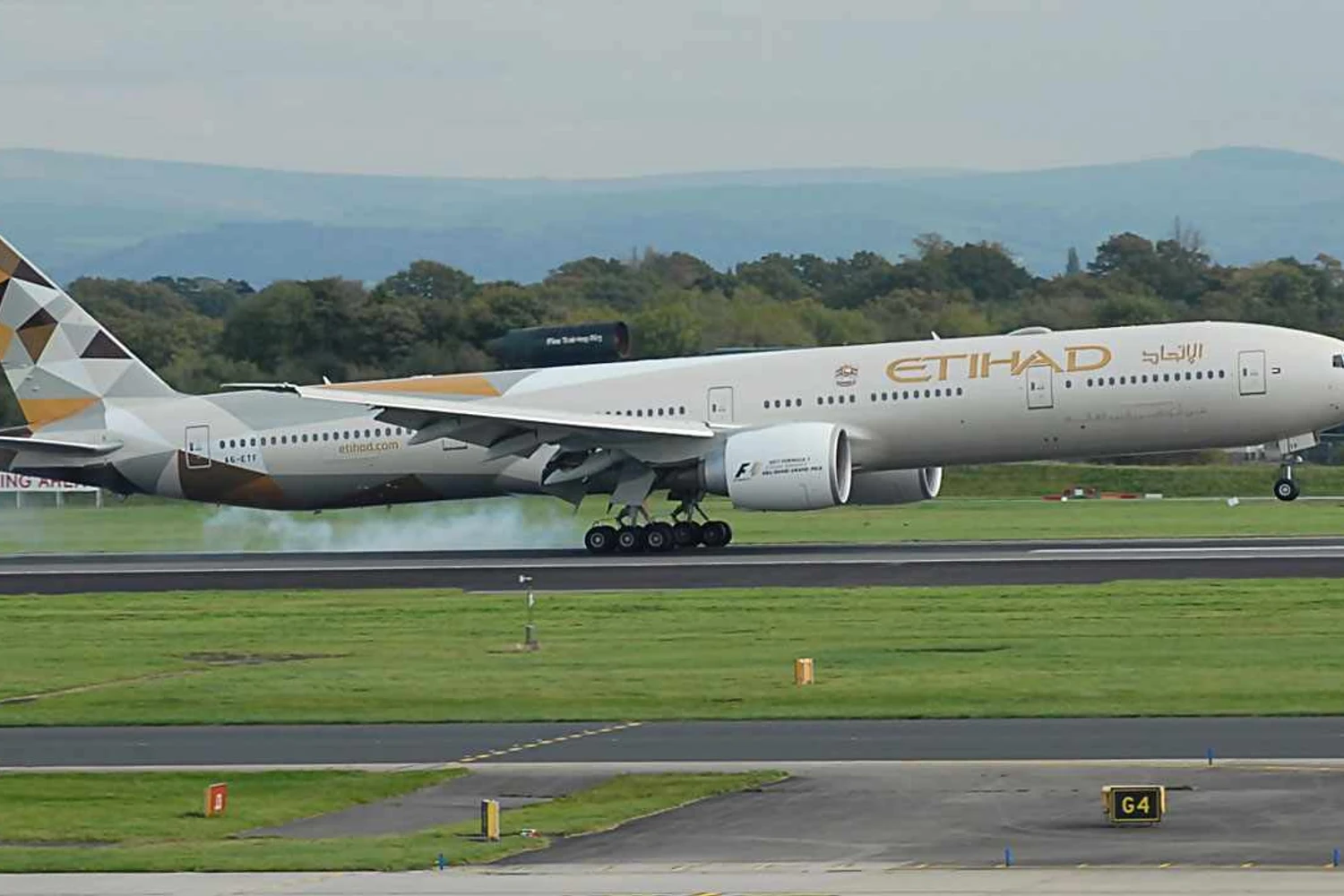 Boeing 777-300ER (Riik@mctr/CC)