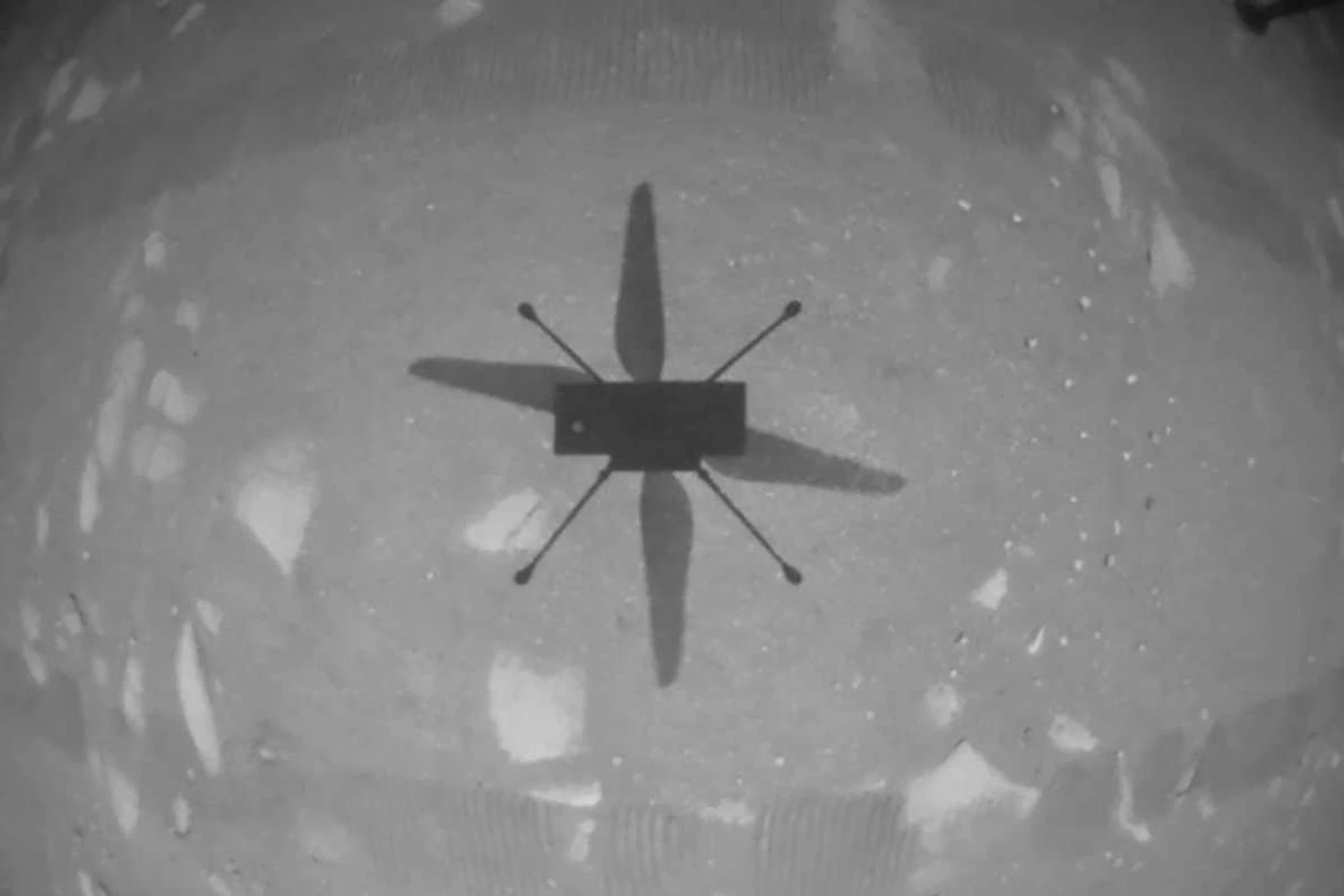 Helicóptero Ingenuity completa primeiro voo em Marte