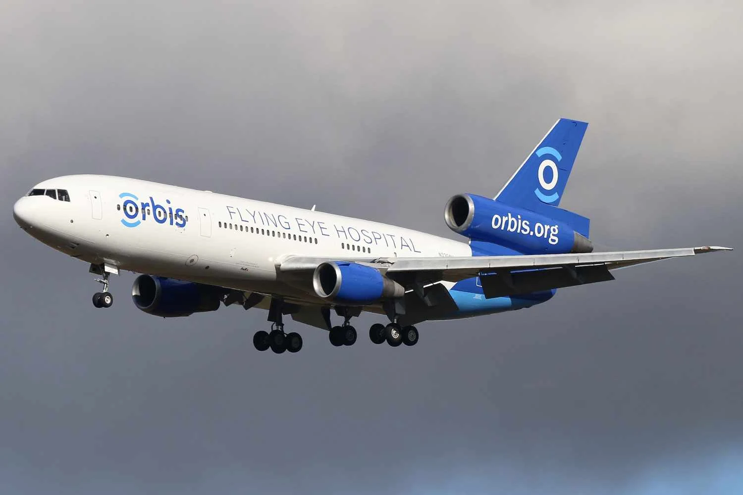 MD-10-30F Project Orbis (Colin Cooke Photo)
