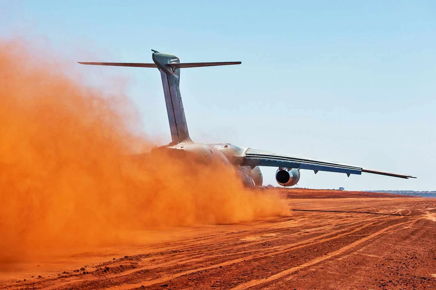 Avaliação deve seguir pelas próximas semanas  (Embraer)