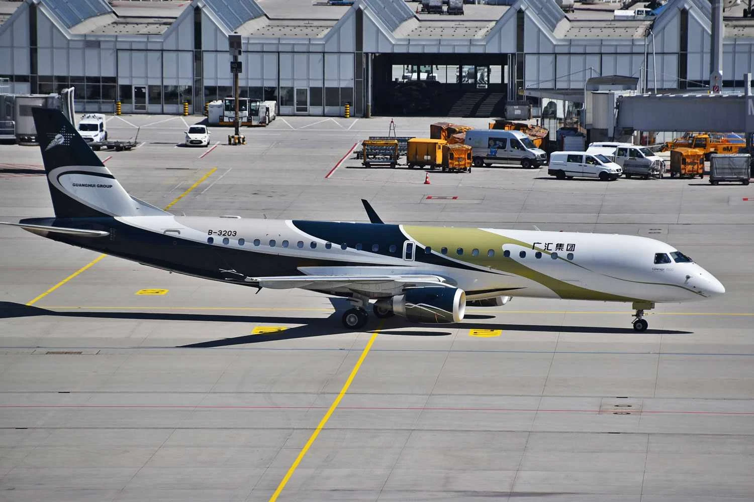 The B-3203 aircraft, first Lineage 1000E acquired by Pakistan (Alec Wilson)