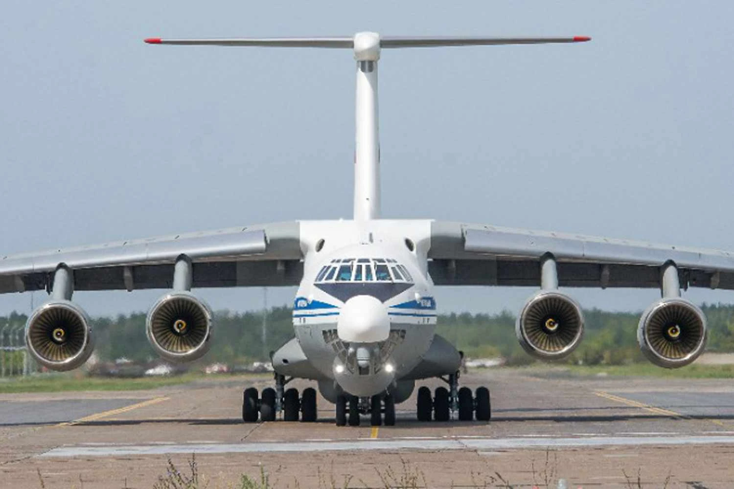 Il-76MD-90A
