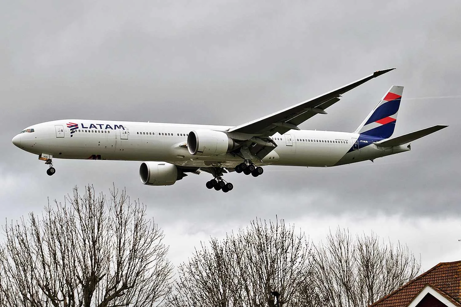 Boeing 777-300ER da LATAM (Anna Zvereva)
