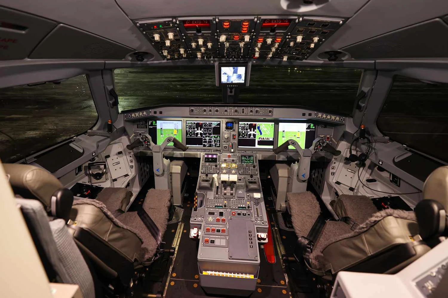 As três aeronaves voaram para o Cazaquistão na terça-feira (Belavia)