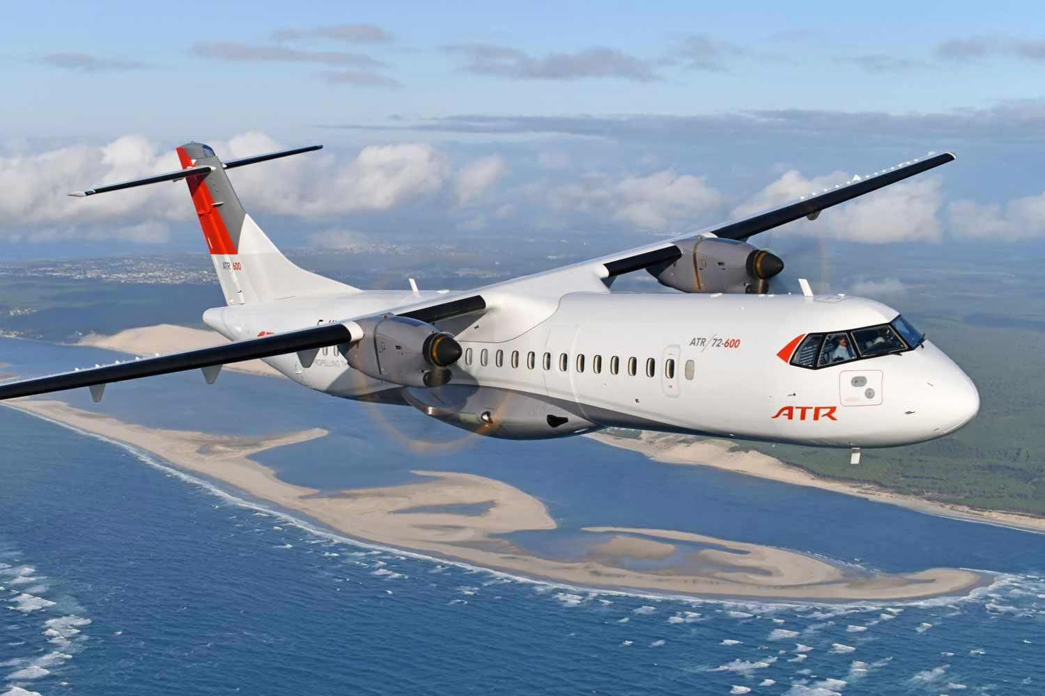 Turboélice ATR evolui com novo motor PW127XT